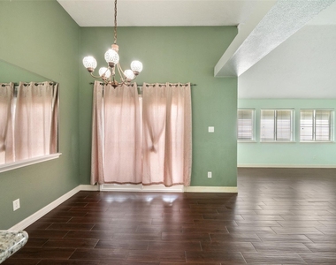 16170 Golden Sands Drive - Photo Thumbnail 7