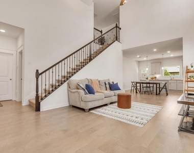 108 Blackwell Lane - Photo Thumbnail 3