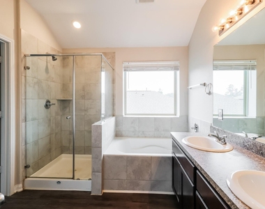 15141 Meadow Glen S - Photo Thumbnail 16