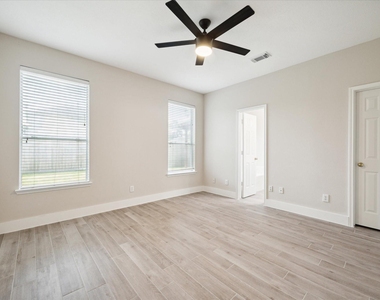 22035 Holly Branch Drive - Photo Thumbnail 3