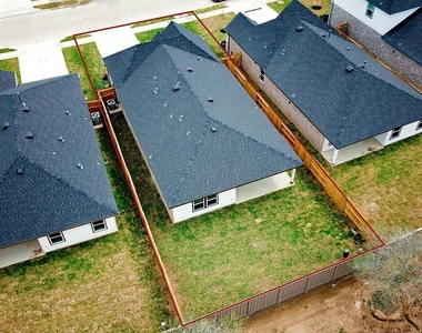 5034 Pine Haven Lane - Photo Thumbnail 22
