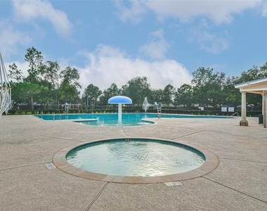 7718 Shavano Lane - Photo Thumbnail 30