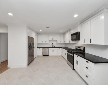 9261 Autauga Street - Photo Thumbnail 5