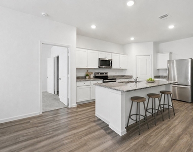 5830 Capri Forest Drive - Photo Thumbnail 6