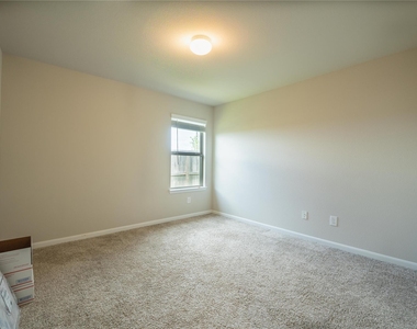 1503 Custer Ridge Court - Photo Thumbnail 13