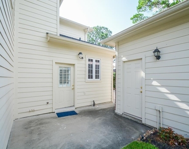 2326 Walnut Bend Lane - Photo Thumbnail 31