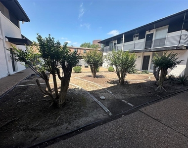 5123 Del Monte Drive - Photo Thumbnail 13