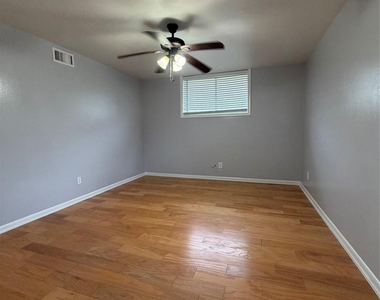5123 Del Monte Drive - Photo Thumbnail 12