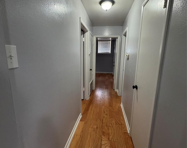 5123 Del Monte Drive - Photo Thumbnail 5