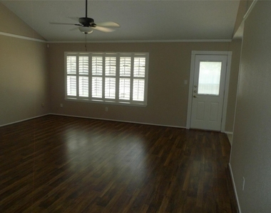 14122 Bateau Drive - Photo Thumbnail 3