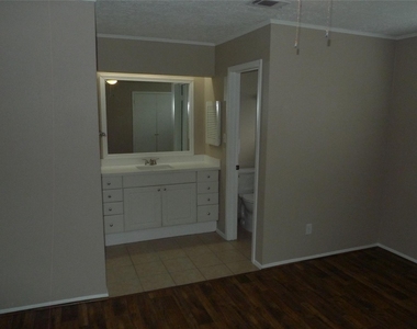 14122 Bateau Drive - Photo Thumbnail 14