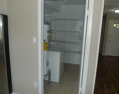 14122 Bateau Drive - Photo Thumbnail 8