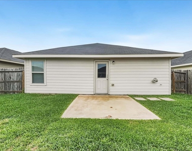24107 Laurel Farms Drive - Photo Thumbnail 9