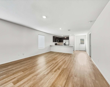 24107 Laurel Farms Drive - Photo Thumbnail 8