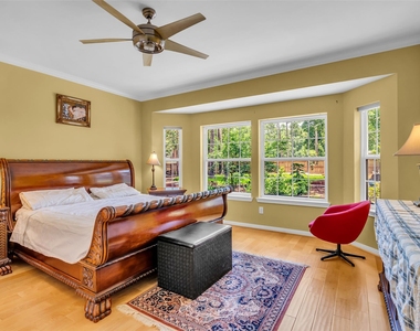 98 Winding Creek Place - Photo Thumbnail 5