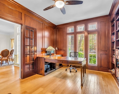 98 Winding Creek Place - Photo Thumbnail 2