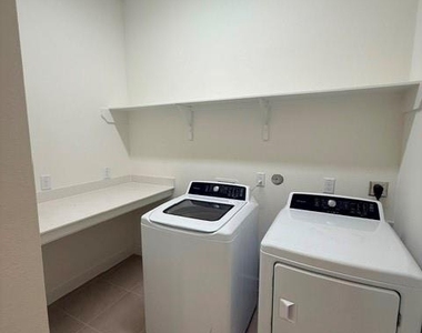 10602 William Park Drive - Photo Thumbnail 10
