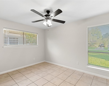 9306 Tooley Drive - Photo Thumbnail 19
