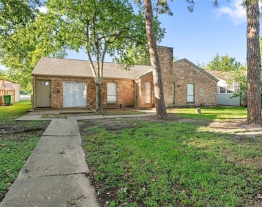 9306 Tooley Drive - Photo Thumbnail 1