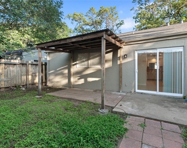 9306 Tooley Drive - Photo Thumbnail 23