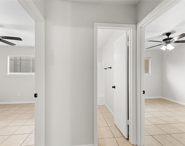 9306 Tooley Drive - Photo Thumbnail 18