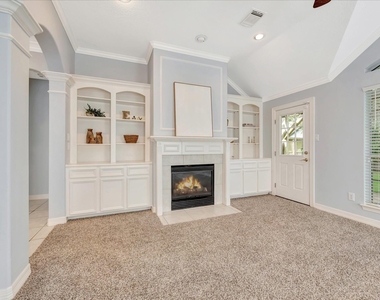 2421 Baycrest Drive - Photo Thumbnail 19