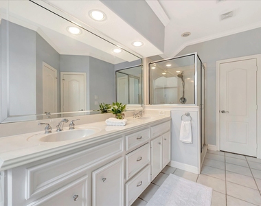 2421 Baycrest Drive - Photo Thumbnail 26