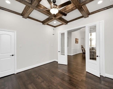 11618 Arbirlot Drive - Photo Thumbnail 4