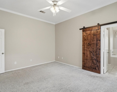 2506 Barton Springs Street - Photo Thumbnail 13