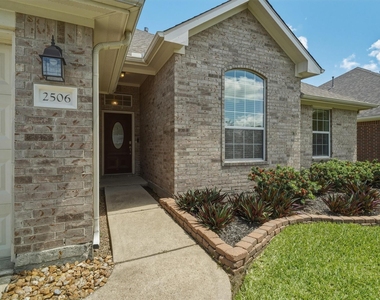 2506 Barton Springs Street - Photo Thumbnail 1