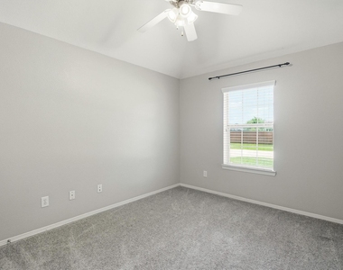 2506 Barton Springs Street - Photo Thumbnail 20
