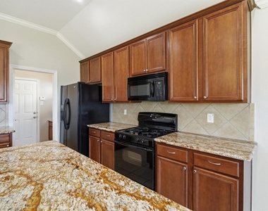 2506 Barton Springs Street - Photo Thumbnail 8