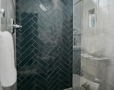 511 Memorial Heights Drive - Photo Thumbnail 29