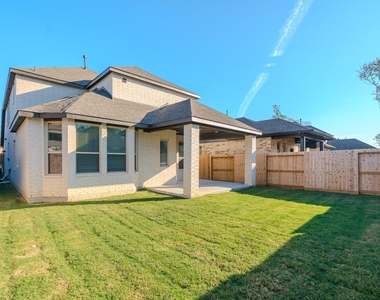 7342 Lake Arrowhead Lane - Photo Thumbnail 29