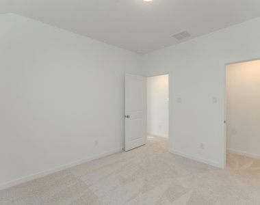 7342 Lake Arrowhead Lane - Photo Thumbnail 24