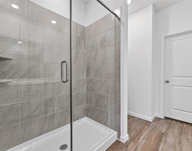 27727 Dream Port Drive - Photo Thumbnail 10