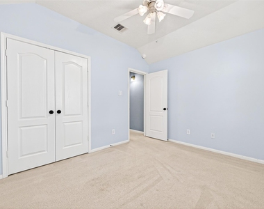 24822 Diamond Run Court - Photo Thumbnail 31