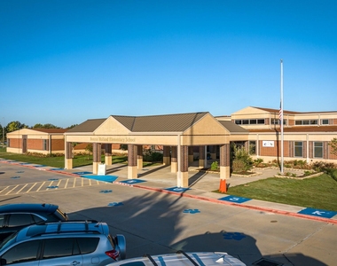 24822 Diamond Run Court - Photo Thumbnail 5