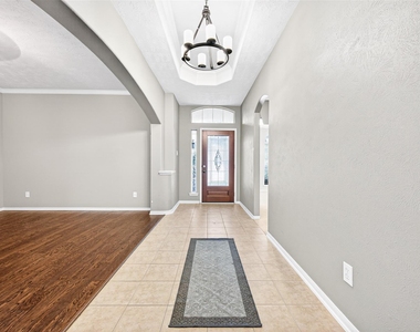 24822 Diamond Run Court - Photo Thumbnail 8