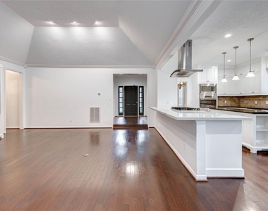 96 E Stony End Place - Photo Thumbnail 3
