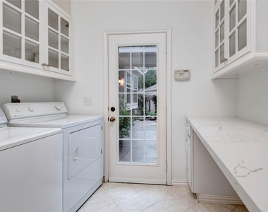 96 E Stony End Place - Photo Thumbnail 18