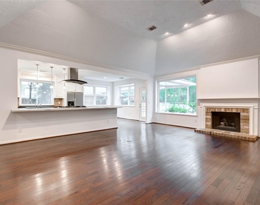 96 E Stony End Place - Photo Thumbnail 16