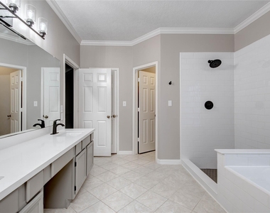 96 E Stony End Place - Photo Thumbnail 25