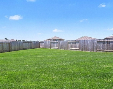 260 Gallant Front Trail - Photo Thumbnail 24