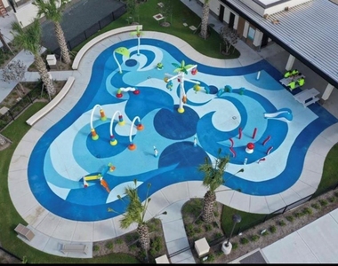 2700 Diamond Reef Lane - Photo Thumbnail 34