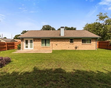 16319 Pitch Pine Drive - Photo Thumbnail 21