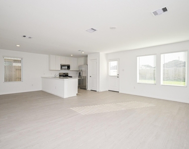 6818 Flowering Ginger Lane Lane - Photo Thumbnail 19