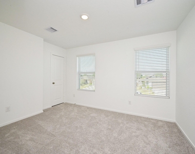 6818 Flowering Ginger Lane Lane - Photo Thumbnail 30