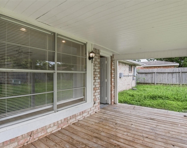 6122 S Greenpark Drive - Photo Thumbnail 16