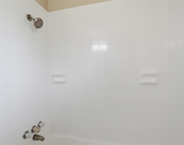 6122 S Greenpark Drive - Photo Thumbnail 15